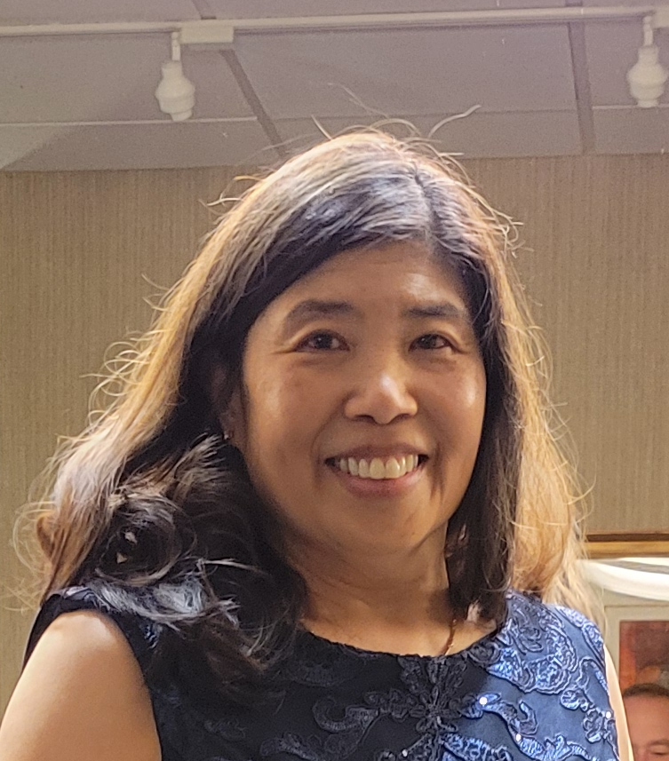 Claudia - COO & Founder